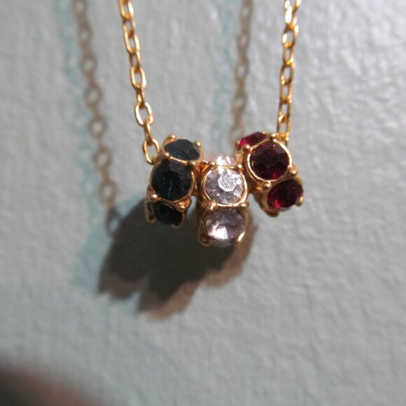 Vintage Avon OS Necklace Faceted Red White & Blue Crystals Goldtone - Picture 10 of 12